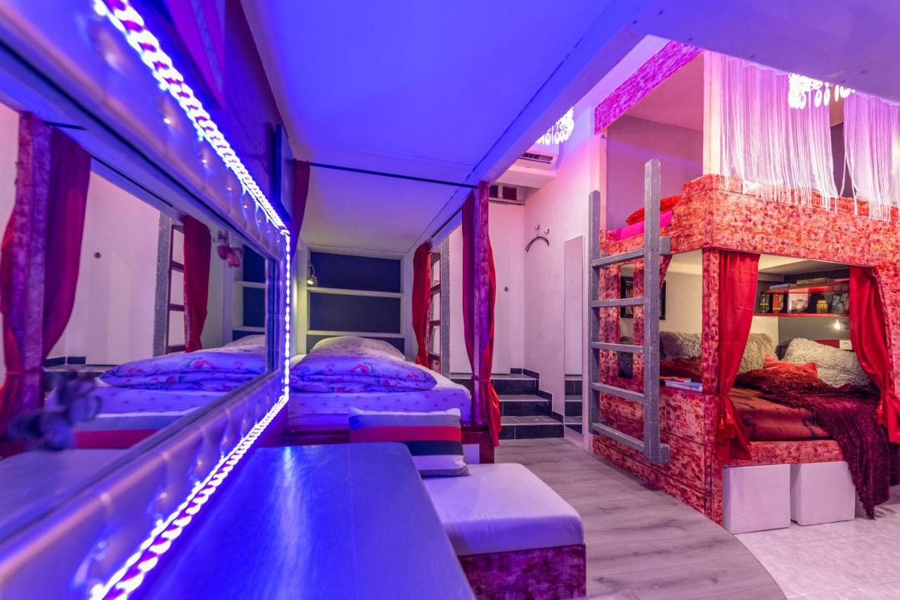 Ricardo Team-Hostel Pjescana Uvala Dış mekan fotoğraf